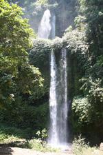Индонезия, Гора ринджани, национальный парк и водопады острова ломбок.