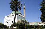 Мечеть аль-джаззара (''белая мечеть'').